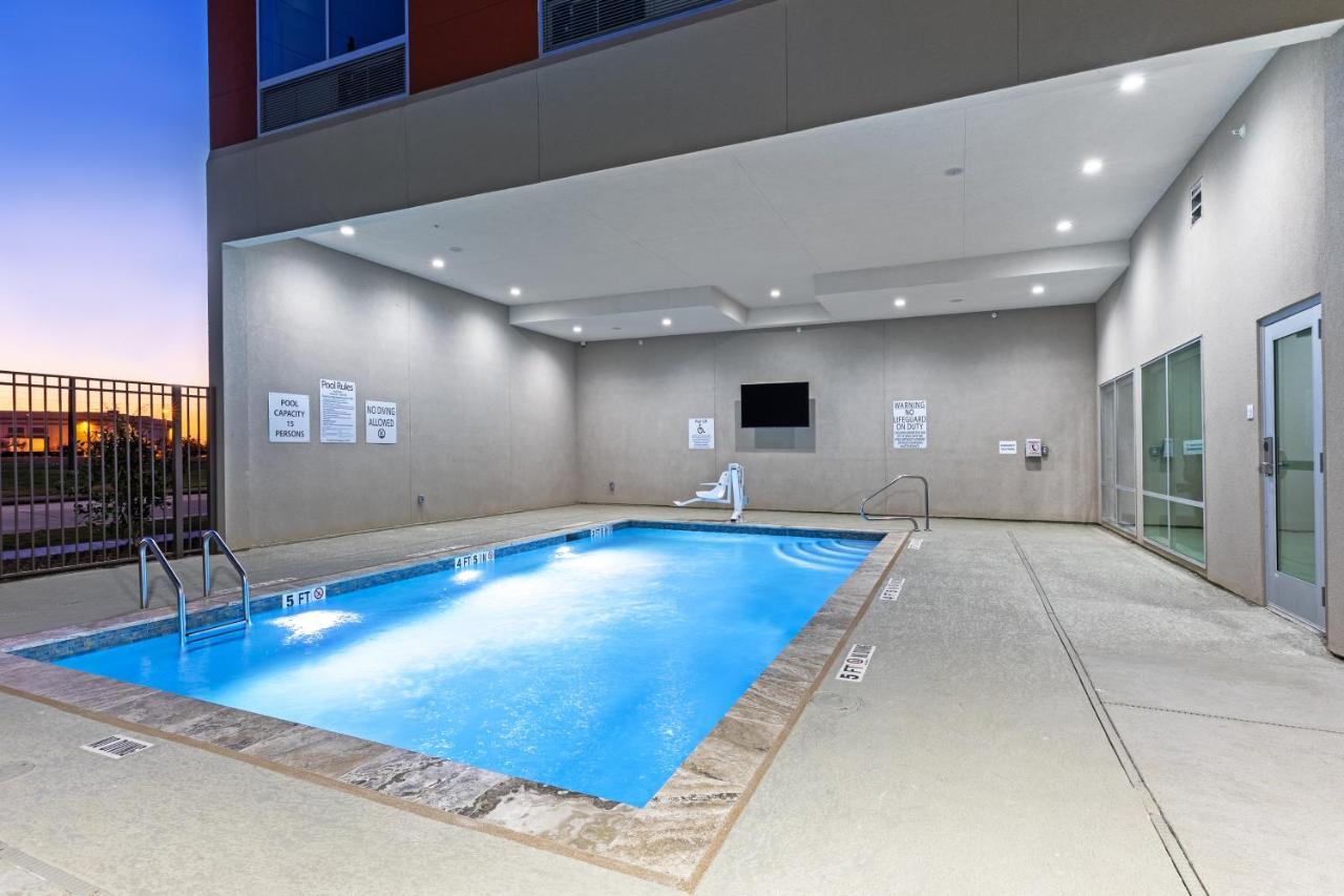 Express & - Houston Sw - By Ihg Hotel Rosenberg