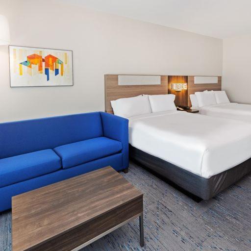 Express & - Houston Sw - By Ihg Hotel